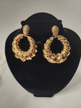 Load image into Gallery viewer, 18K Italian Gold Plated Chunky Dangling Earrings