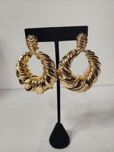Load image into Gallery viewer, 18K Italian Gold Plated Chunky Dangling Earrings