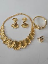 Load image into Gallery viewer, 18K Gold Plated 4 in 1 Party Set