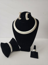 Load image into Gallery viewer, Sliver 4 in 1 Party Set