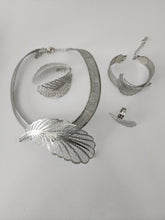 Load image into Gallery viewer, Sliver 4 in 1 Party