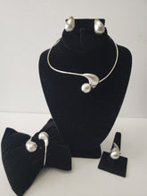 Load image into Gallery viewer, 18K White Gold Plated Simple Set