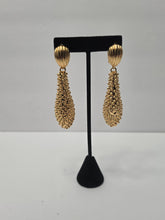 Load image into Gallery viewer, 18K Gold Plated Drop Earring