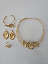 Load image into Gallery viewer, 18K Gold Plated 4 in 1 Party Set