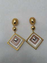 Load image into Gallery viewer, 18K Gold Plated 3 Tone Drop Earring