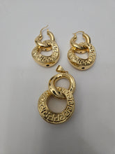 Load image into Gallery viewer, 18K Italian Gold Plated Earring and Pendant Set