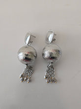 Load image into Gallery viewer, 18K White Gold Plated Drop Tessel