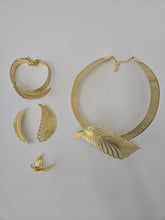 Load image into Gallery viewer, 18K Gold Plated 4 in 1 Party Set