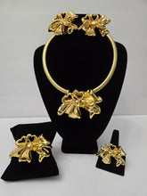 Load image into Gallery viewer, 18K Gold Plated Bow Party Set