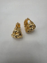 Load image into Gallery viewer, 18K Gold Plated Medium Hoop Earring