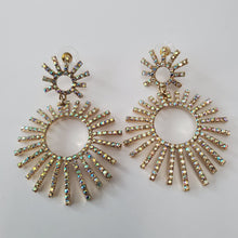 Load image into Gallery viewer, 18K GOLD PLATED EARCZ DANGLING RINGS