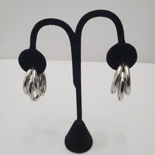 Load image into Gallery viewer, 18K WHITE GOLD PLATED CURVED EARRING