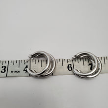 Load image into Gallery viewer, 18K WHITE GOLD PLATED CURVED EARRING