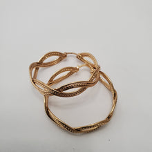 Load image into Gallery viewer, 18K GOLD PLATED HOOP EARRINGS