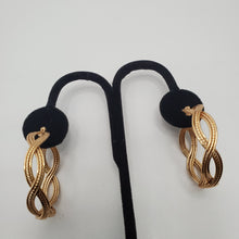 Load image into Gallery viewer, 18K GOLD PLATED HOOP EARRINGS