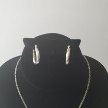 Load image into Gallery viewer, 18K WHITE GOLD PLATED TWISTED SMALL HOOP SET