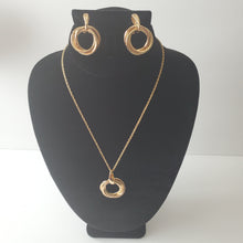 Load image into Gallery viewer, 18K GOLD PLATED TWISTED DROP SET