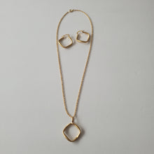 Load image into Gallery viewer, 18K GOLD PLATED SMALL SET