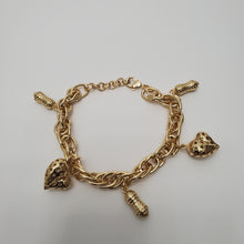 Load image into Gallery viewer, 18K GOLD PLATED HEART CHARM BRACELET
