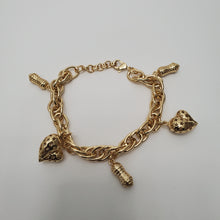 Load image into Gallery viewer, 18K GOLD PLATED HEART CHARM BRACELET