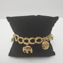 Load image into Gallery viewer, 18K GOLD PLATED HEART & SHELL CHARM BRACELET