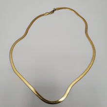 Load image into Gallery viewer, 18K GOLD PLATED STAINLESS STEEL NECKLACE