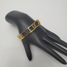 Load image into Gallery viewer, 18K GOLD PLATED STAINLESS STEEL ROMAN NUMERAL BANGLE