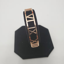 Load image into Gallery viewer, 18K ROSE GOLD PLATED STAINLESS STEEL ROMAN NUMERAL BANGLE