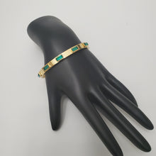Load image into Gallery viewer, 18K GOLD PLATED STAINLESS STEEL BANGLE WITH GREEN STONE