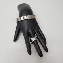 Load image into Gallery viewer, 18K WHITE GOLD PLATED STAINLESS STEEL BANGLE WITH RING