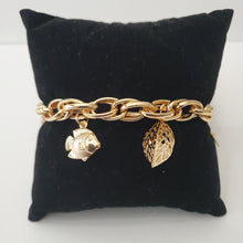 Load image into Gallery viewer, 18K GOLD PLATED FISH CHARM BRACELET