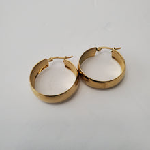 Load image into Gallery viewer, 18K GOLD PLATED STAINLESS STEEL SMALL HOOP EARRINGS