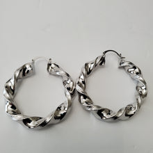 Load image into Gallery viewer, 18K WHITE GOLD PLATED TWISTED HOOP EARRINGS