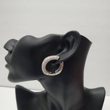 Load image into Gallery viewer, 18K WHITE GOLD PLATED CZ HOOP EARRING
