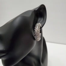 Load image into Gallery viewer, 18K WHITE GOLD PLATED CZ HOOP EARRING