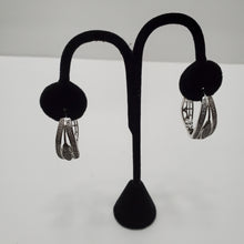 Load image into Gallery viewer, 18K WHITE GOLD PLATED CZ HOOP EARRING