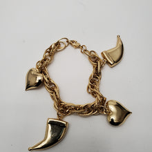 Load image into Gallery viewer, 18K ITALIAN GOLD PLATED HEART CHARM  BRACELET