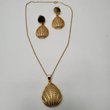 Load image into Gallery viewer, 18K ITALIAN GOLD PLATED DROP EARRING , PENDANT & NECKLACE SET