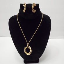 Load image into Gallery viewer, 18K GOLD PLATED CURVED EARRING NECKLACE AND PENDANT SET