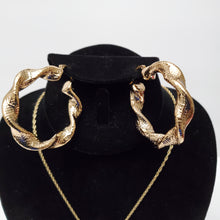 Load image into Gallery viewer, 18K GOLD PLATED BIG TWISTED HOOP EARRING NECKLACE AND PENDANT SET