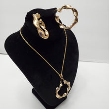 Load image into Gallery viewer, 18K GOLD PLATED BIG TWISTED HOOP EARRING NECKLACE AND PENDANT SET