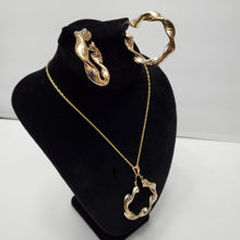 Load image into Gallery viewer, 18K GOLD PLATED BIG TWISTED HOOP EARRING NECKLACE AND PENDANT SET