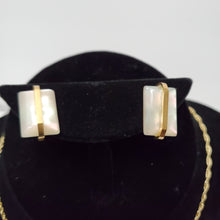 Load image into Gallery viewer, 18K GOLD PLATED PEARL EARRING NECKLACE AND PENDANT SET