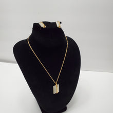 Load image into Gallery viewer, 18K GOLD PLATED PEARL EARRING NECKLACE AND PENDANT SET