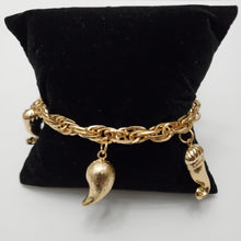 Load image into Gallery viewer, 18K GOLD PLATED BIG CHUNKY BRACELET