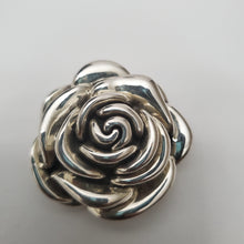 Load image into Gallery viewer, 18K ITALIAN STERLING SLIVER CHUNKY ROSE PENDEANT