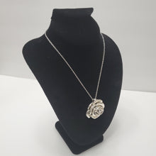 Load image into Gallery viewer, 18K ITALIAN STERLING SLIVER CHUNKY ROSE PENDEANT