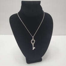 Load image into Gallery viewer, 18K ITALIAN GOLD PLATED NECKLACE AND KEY PENDEANT