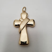 Load image into Gallery viewer, 18K BRAZILIAN GOLD PLATED CHUNKY CROSS PENDANT