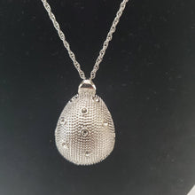 Load image into Gallery viewer, 18K ITALIAN WHITE GOLD PLATED CURVED CLIP EARRINGS AND PENDANT SET